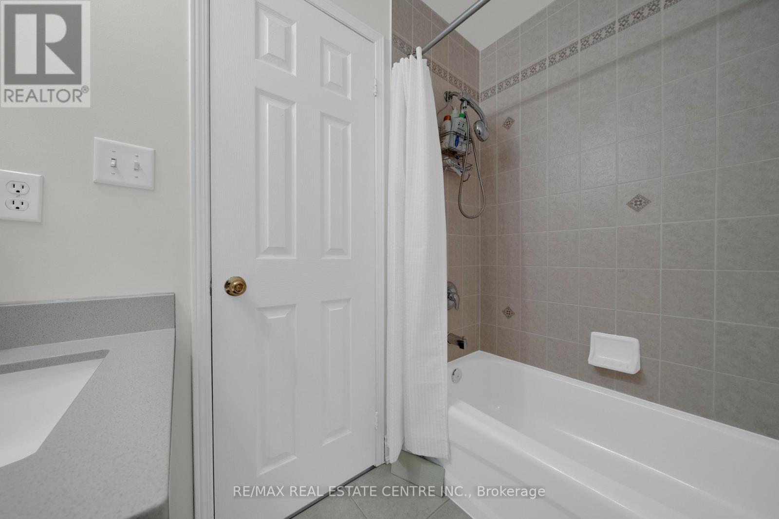 3440 Redpath Circle Property Photo 28