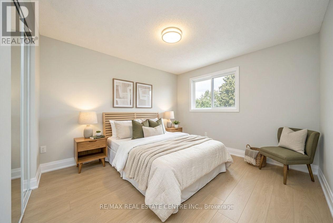 130 Martindale Crescent Property Photo 18