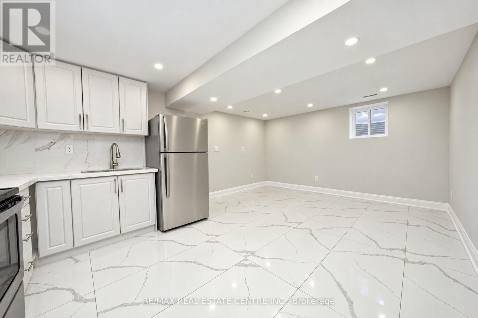 130 Martindale Crescent Property Photo 26