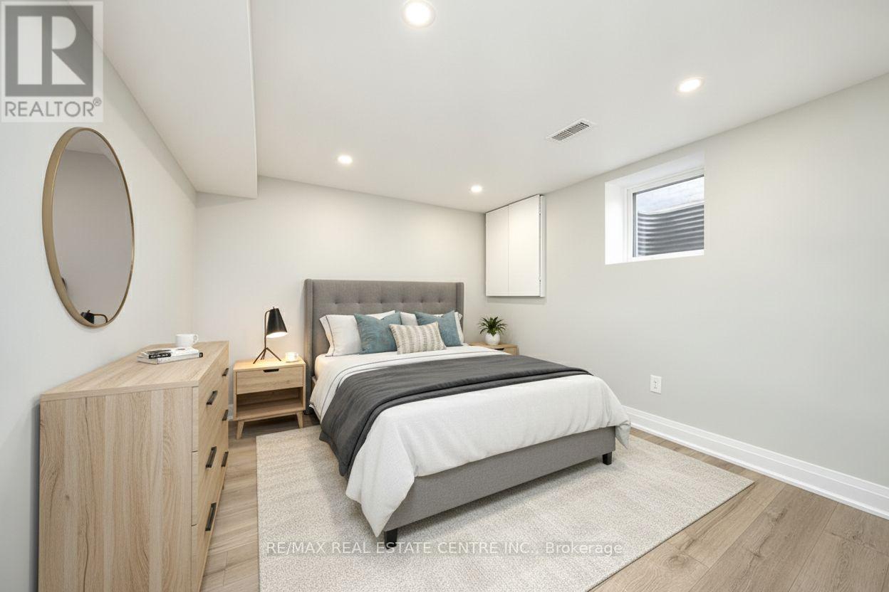 130 Martindale Crescent Property Photo 36