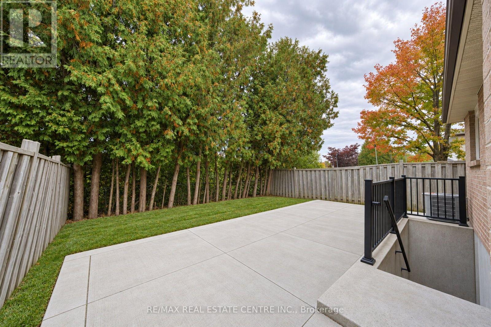 130 Martindale Crescent Property Photo 40