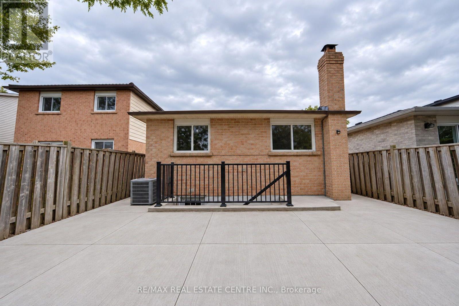 130 Martindale Crescent Property Photo 42