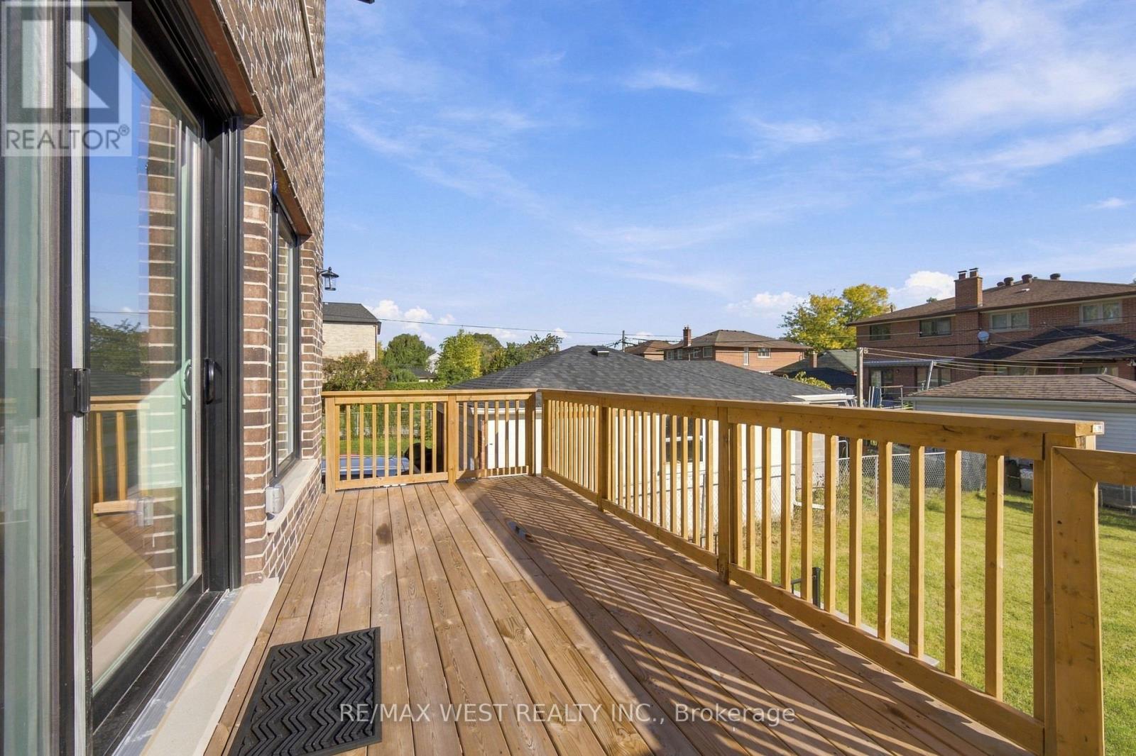 157 Aldercrest Avenue Property Photo 25