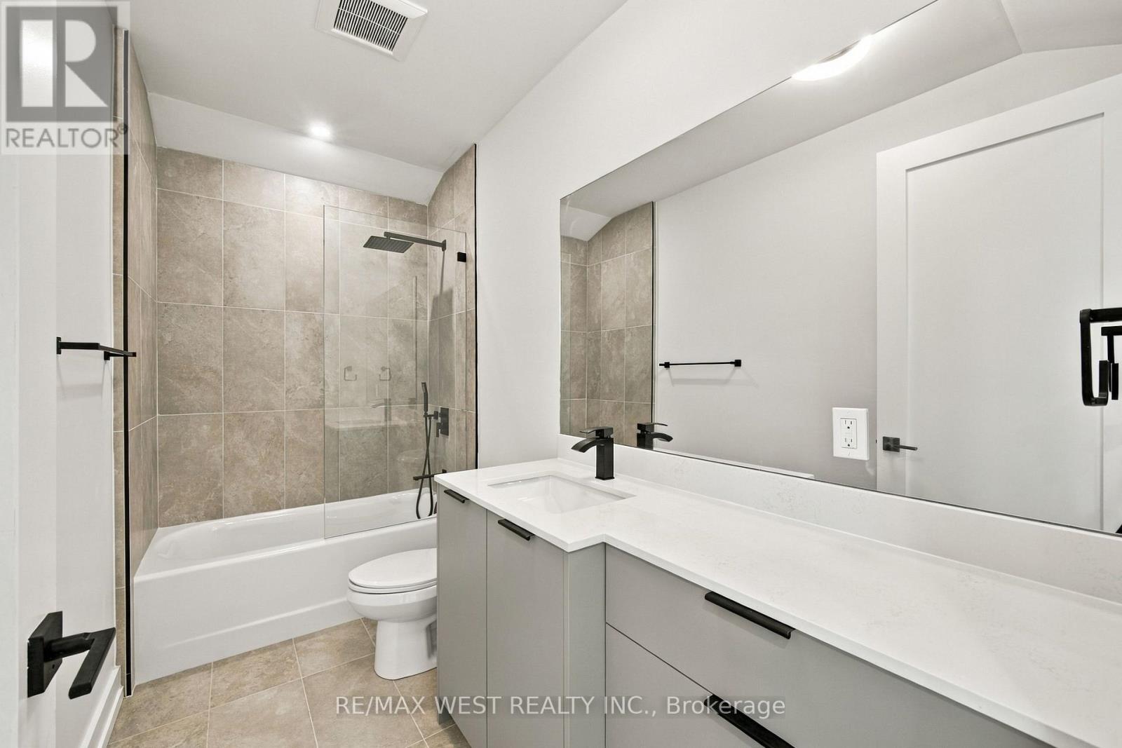 157 Aldercrest Avenue Property Photo 38