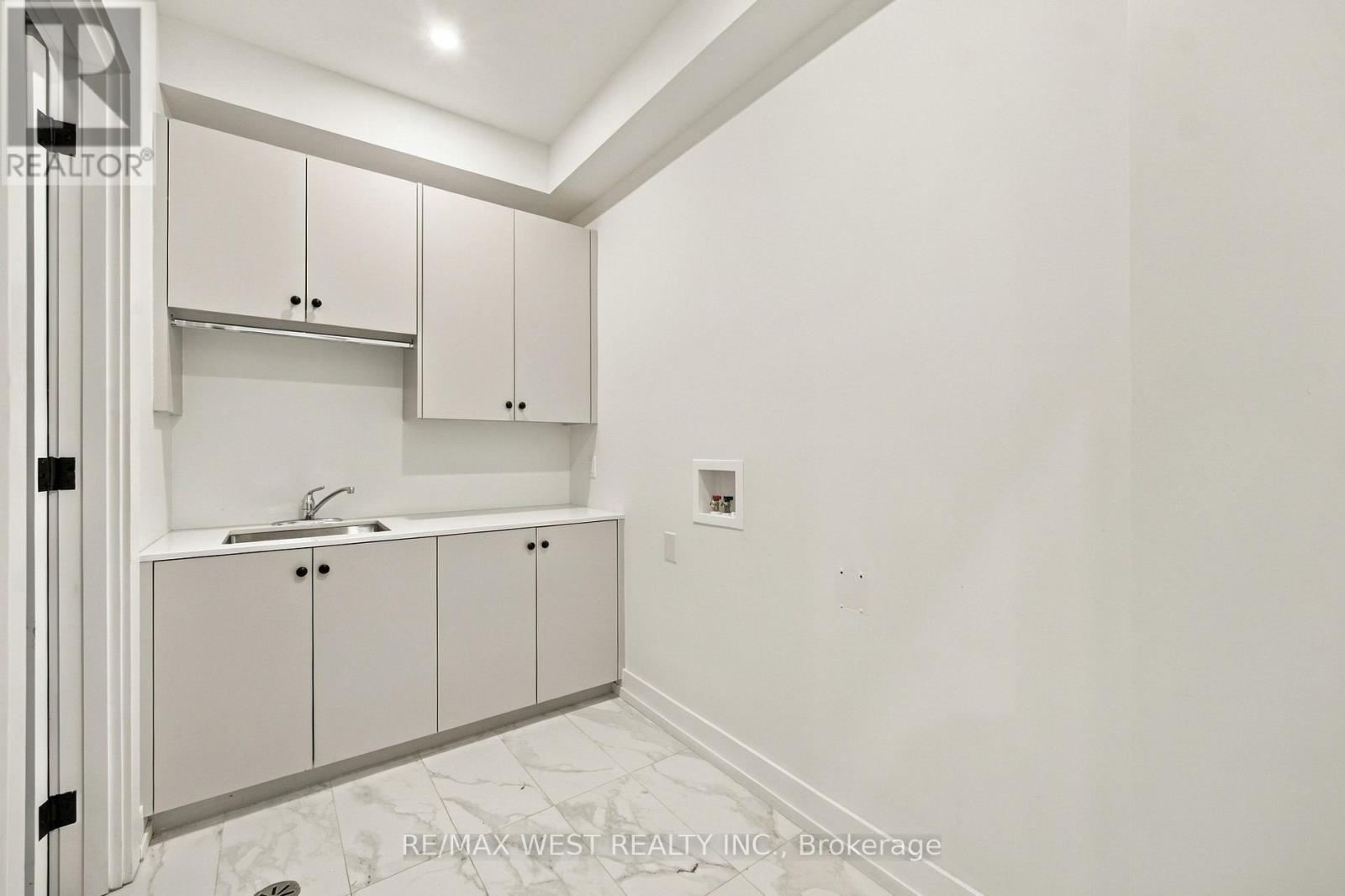 157 Aldercrest Avenue Property Photo 43