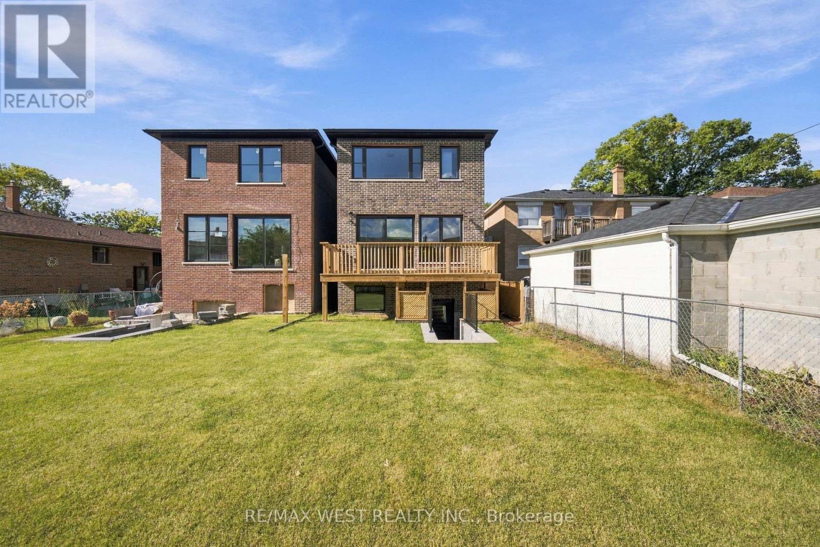 157 Aldercrest Avenue Property Photo 46