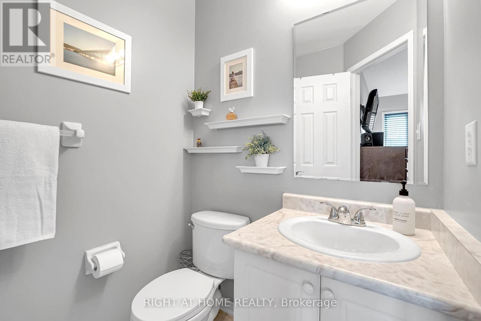 3370 Redpath Circle Property Photo 27
