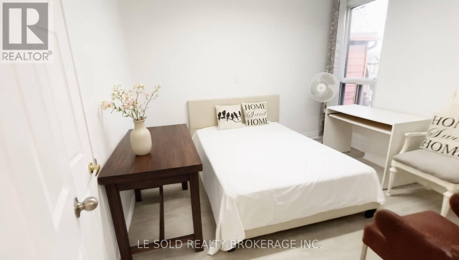 1 Bedroom - 271 Hallam Street Property Photo 1