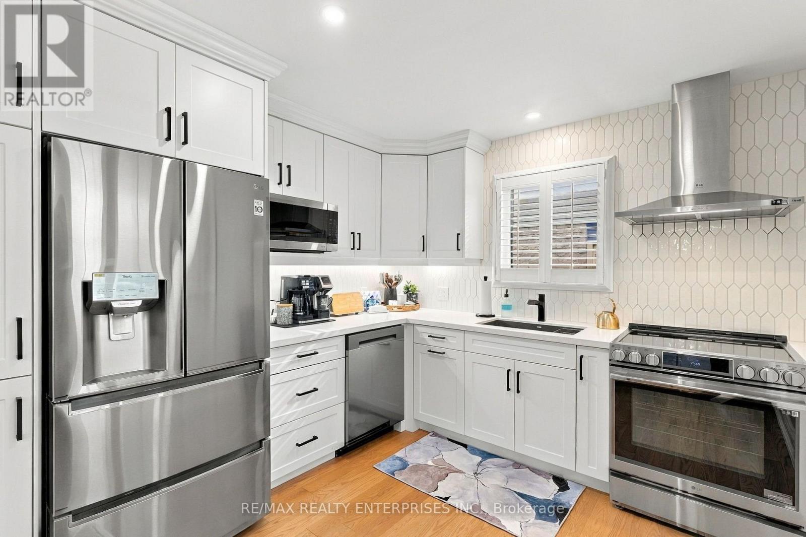 188 Summerfield Drive Property Photo 10