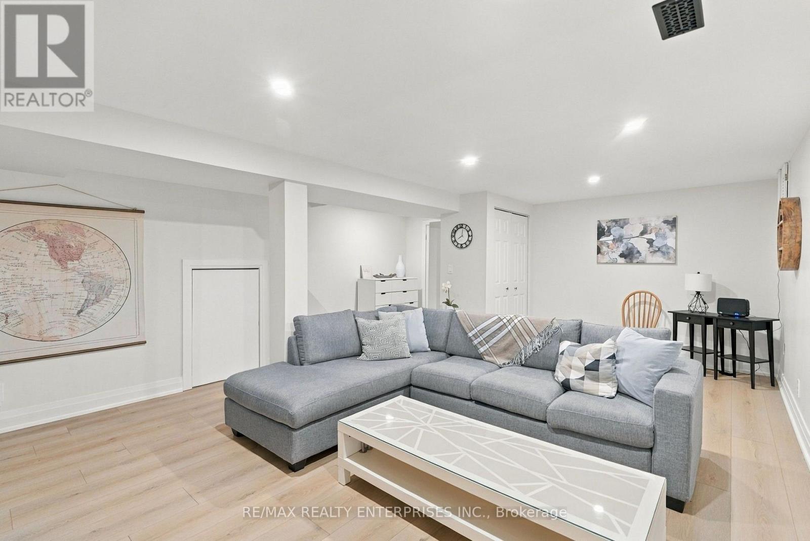 188 Summerfield Drive Property Photo 31