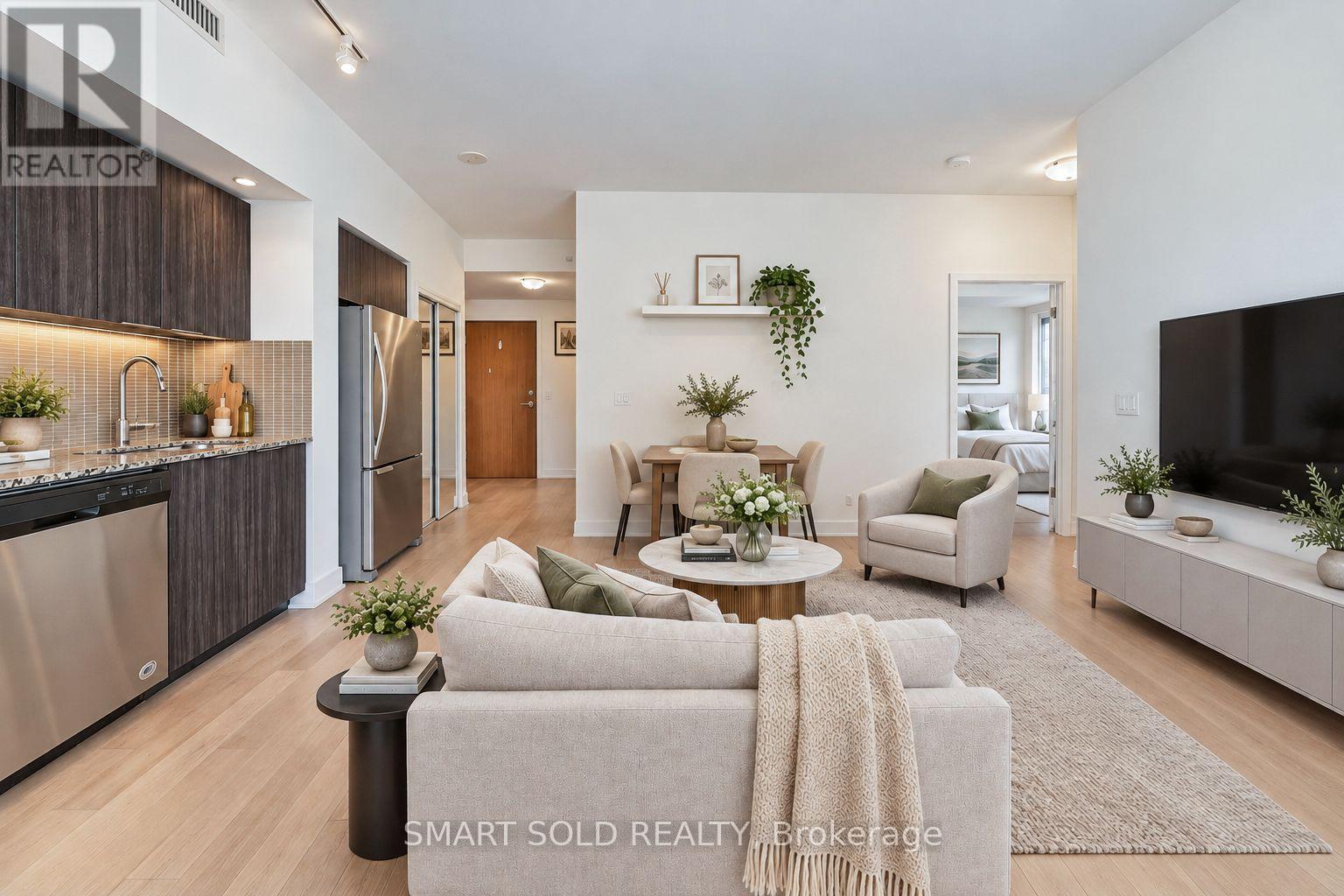 2313 - 30 Shore Breeze Drive Property Photo 4