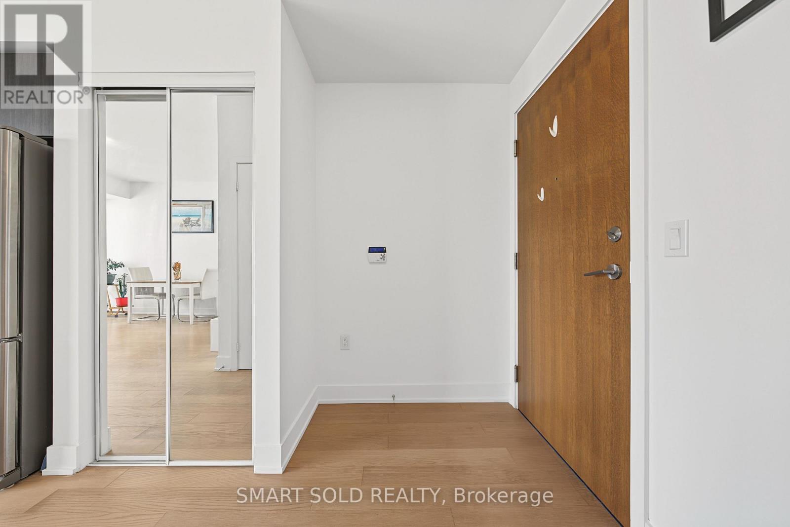 2313 - 30 Shore Breeze Drive Property Photo 8