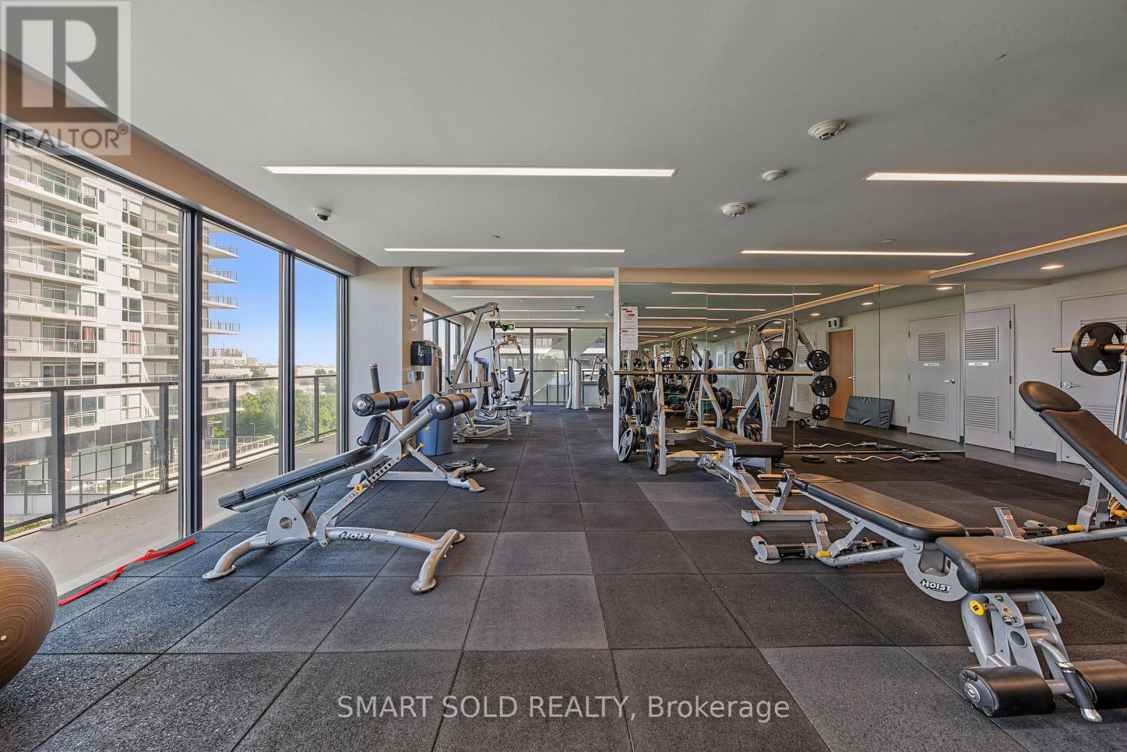 2313 - 30 Shore Breeze Drive Property Photo 26