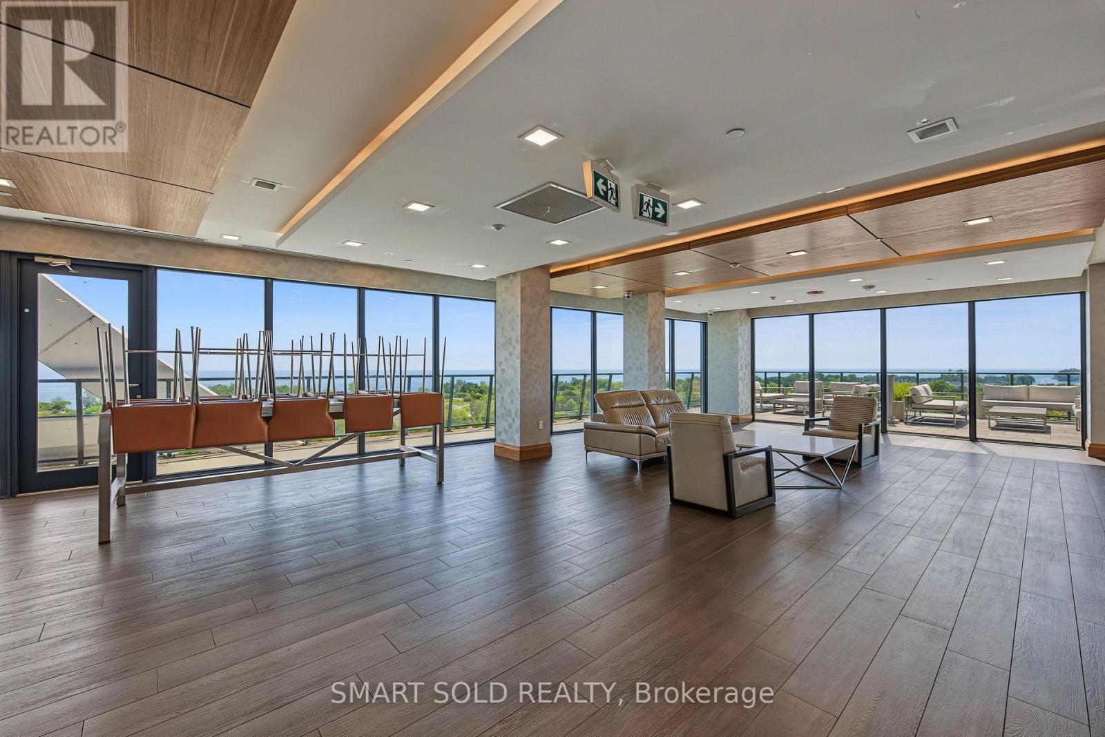 2313 - 30 Shore Breeze Drive Property Photo 30