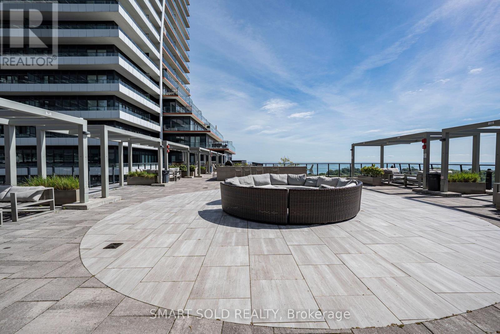 2313 - 30 Shore Breeze Drive Property Photo 31