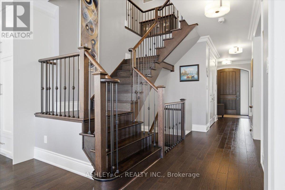 2177 Vineland Crescent Property Photo 21