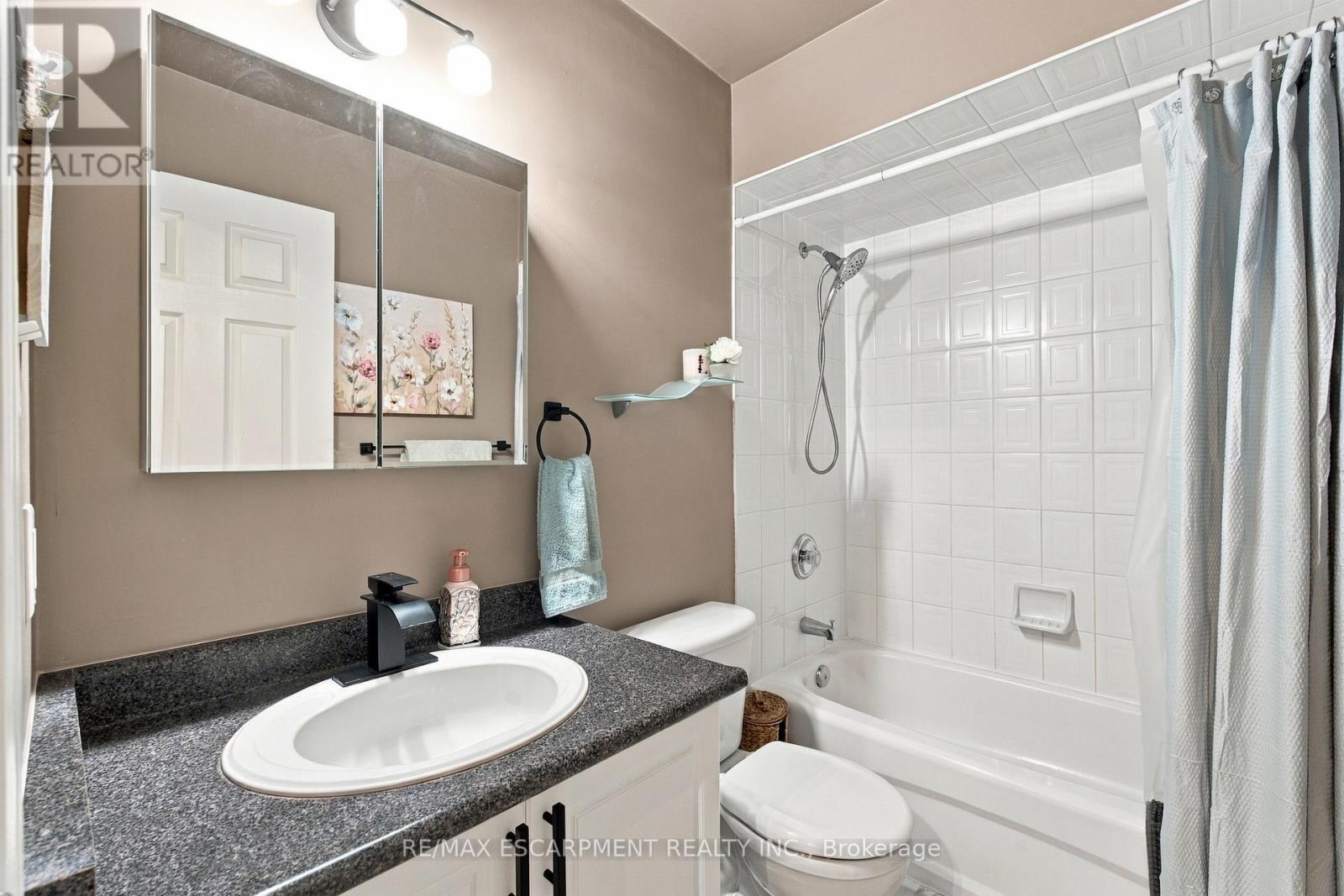 3 - 4200 Kilmer Drive Property Photo 16
