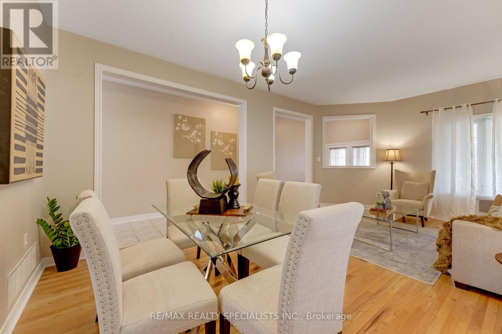 59 Masters Green Crescent Property Photo 6