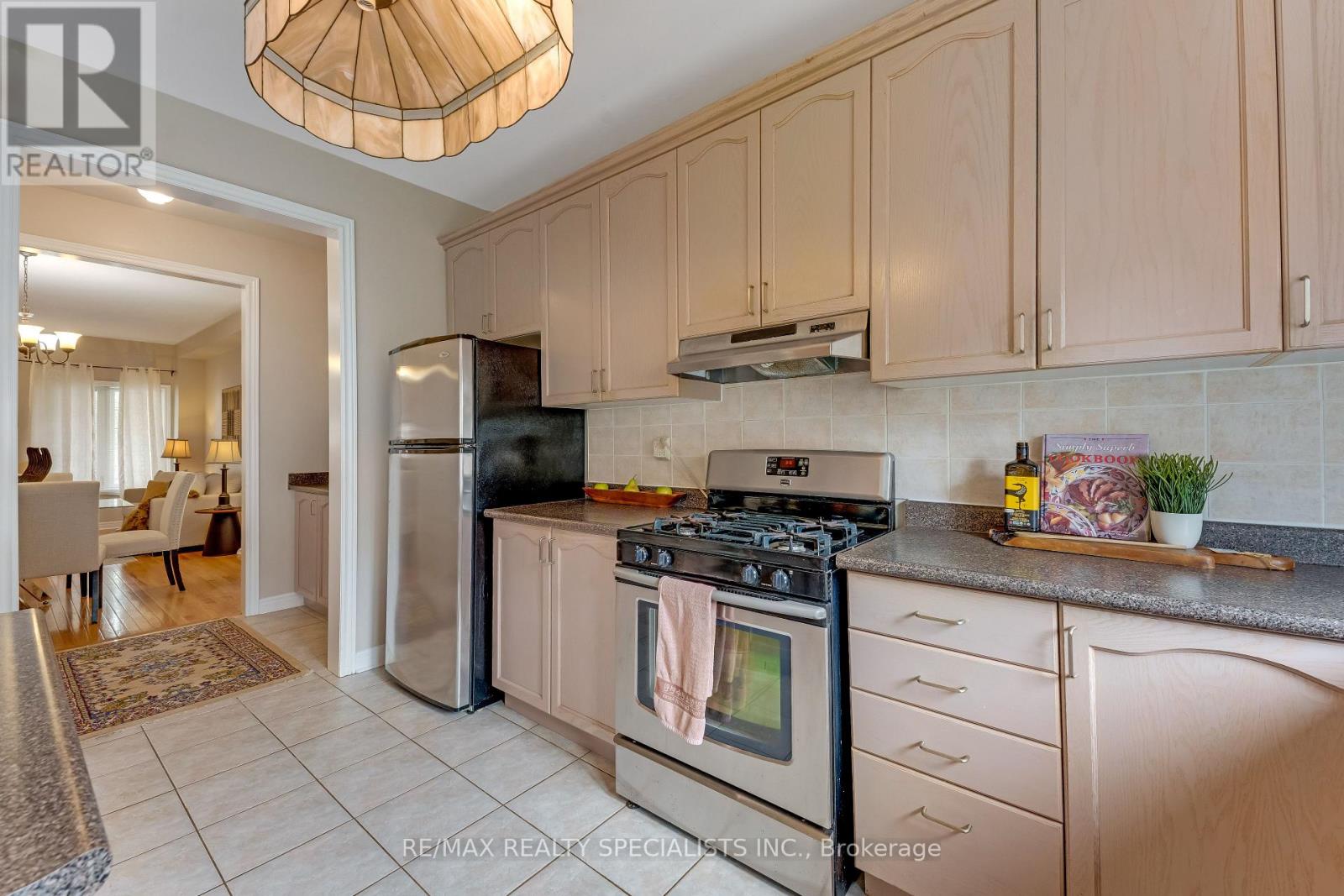 59 Masters Green Crescent Property Photo 9