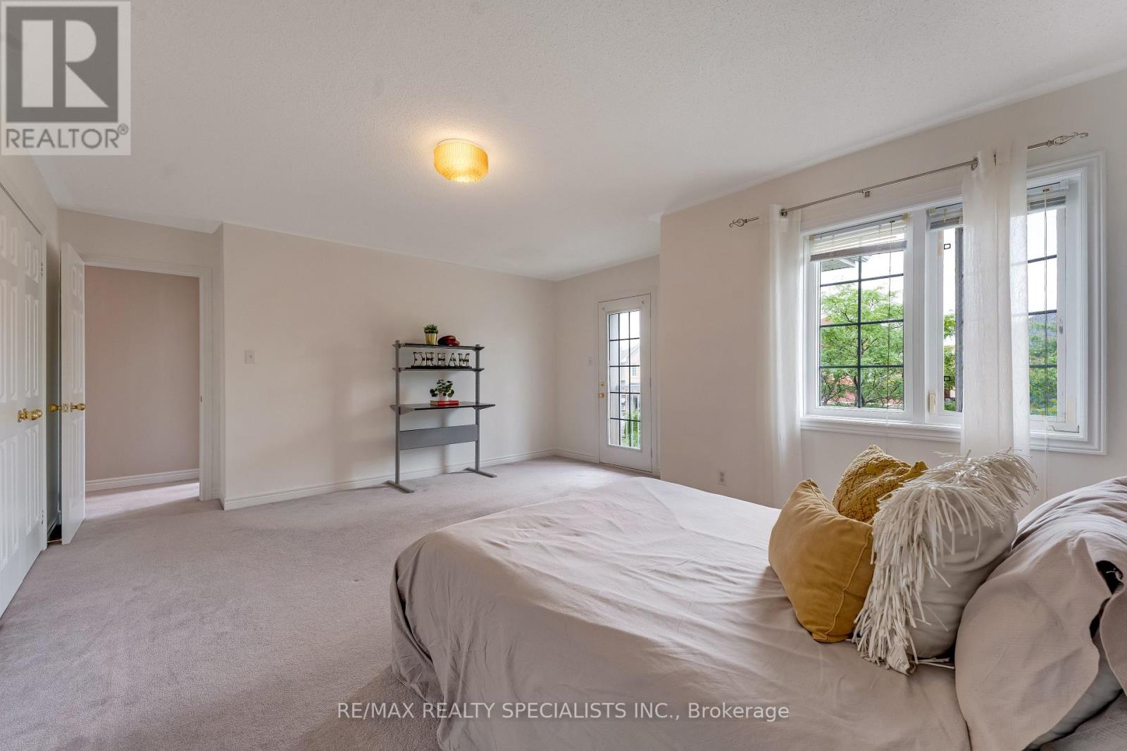 59 Masters Green Crescent Property Photo 21