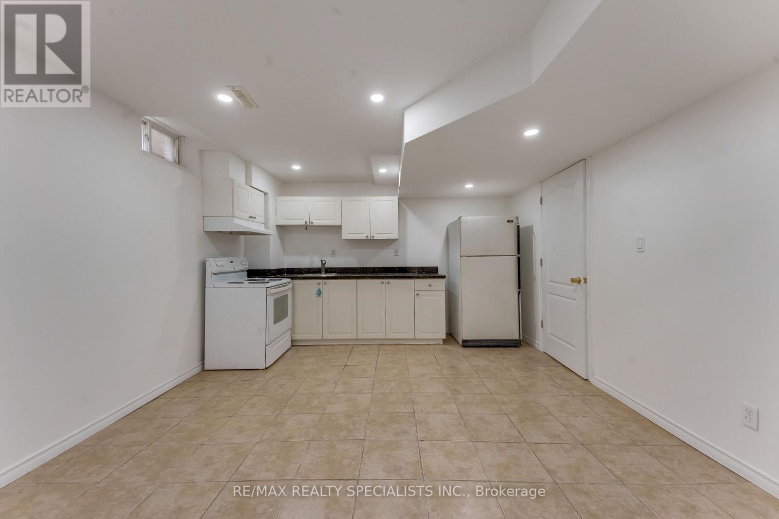 59 Masters Green Crescent Property Photo 39