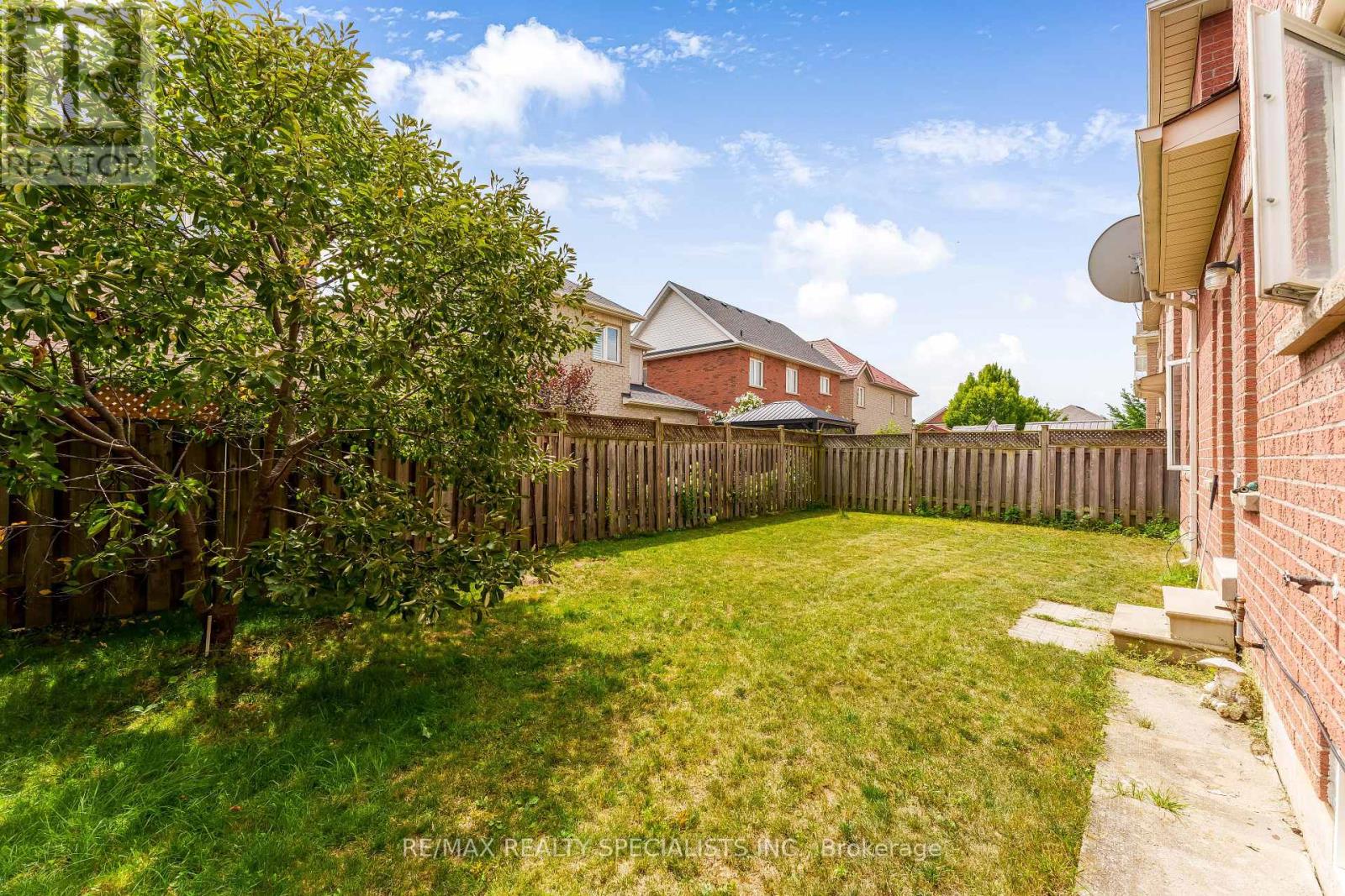 59 Masters Green Crescent Property Photo 45