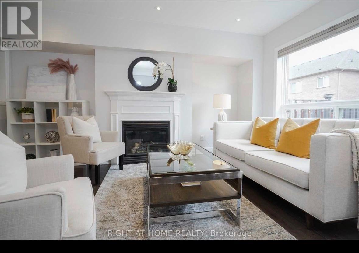121 - 6399 Spinnaker Circle Property Photo 3