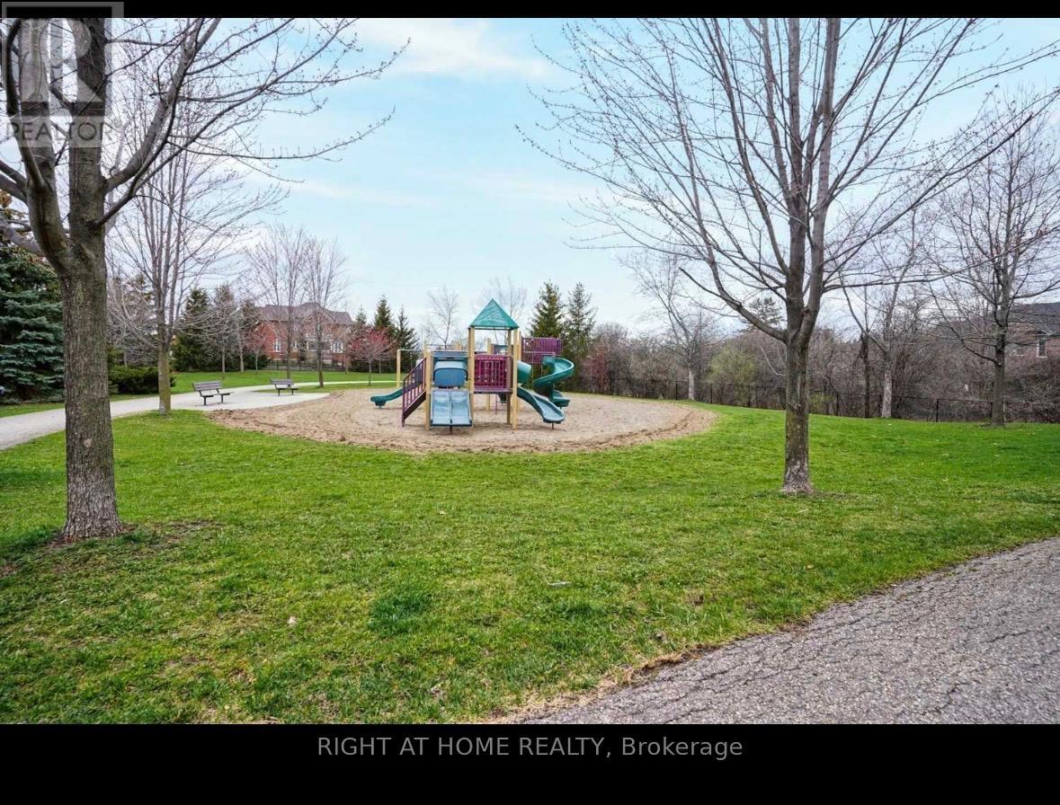 121 - 6399 Spinnaker Circle Property Photo 15