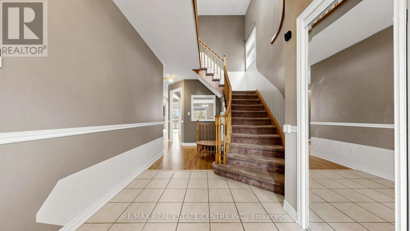 169 Cooke Crescent Property Photo 2