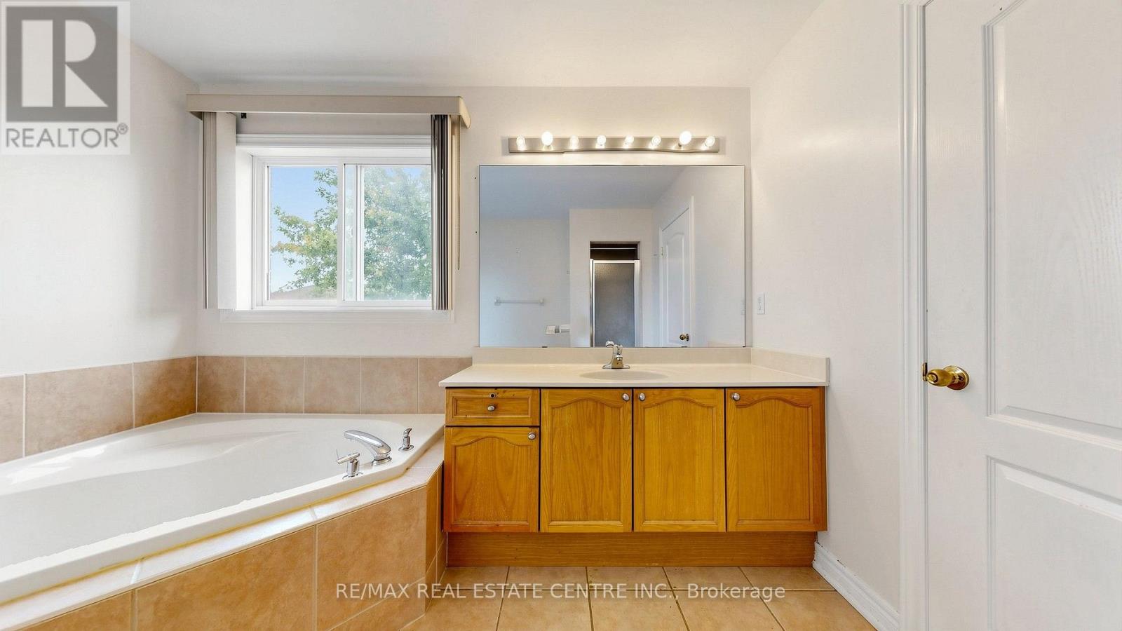 169 Cooke Crescent Property Photo 22