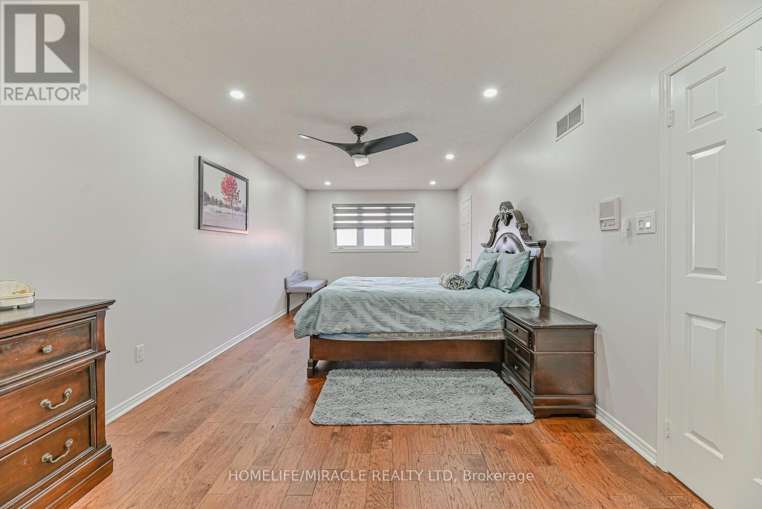 32 Plover Place Property Photo 17