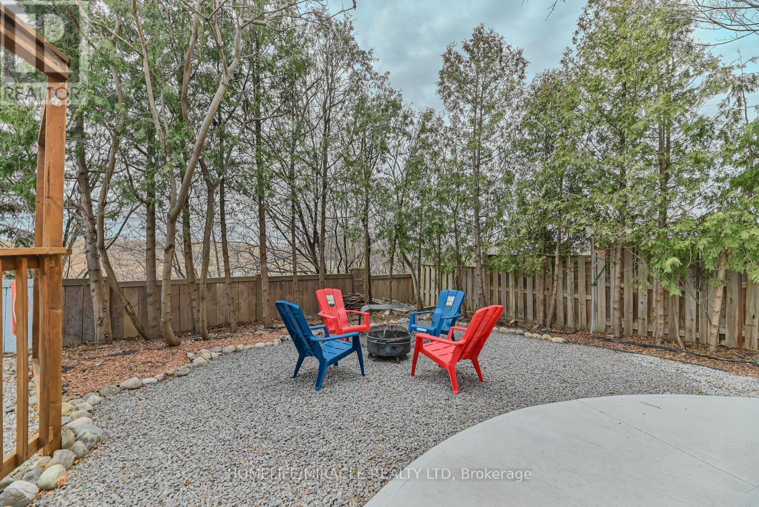 32 Plover Place Property Photo 31