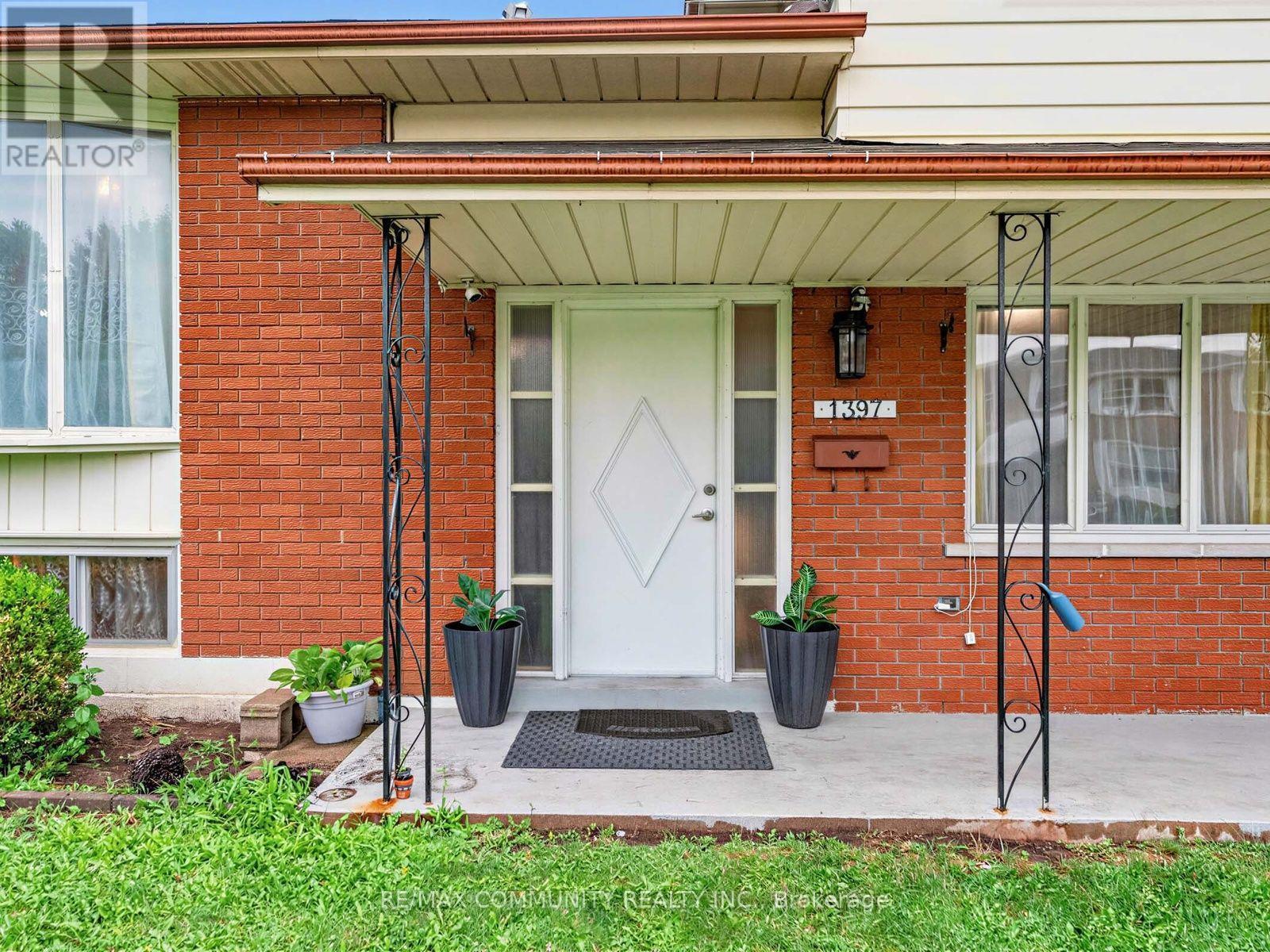 1397 Charles Drive Property Photo 3