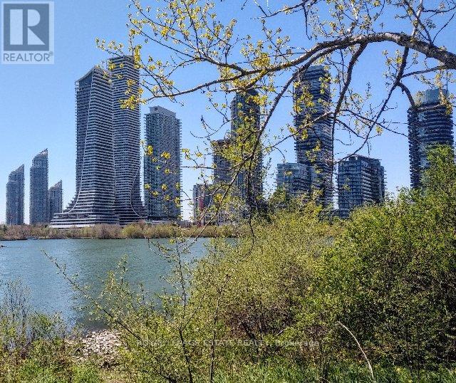 2901 - 33 Shore Breeze Drive Property Photo 33