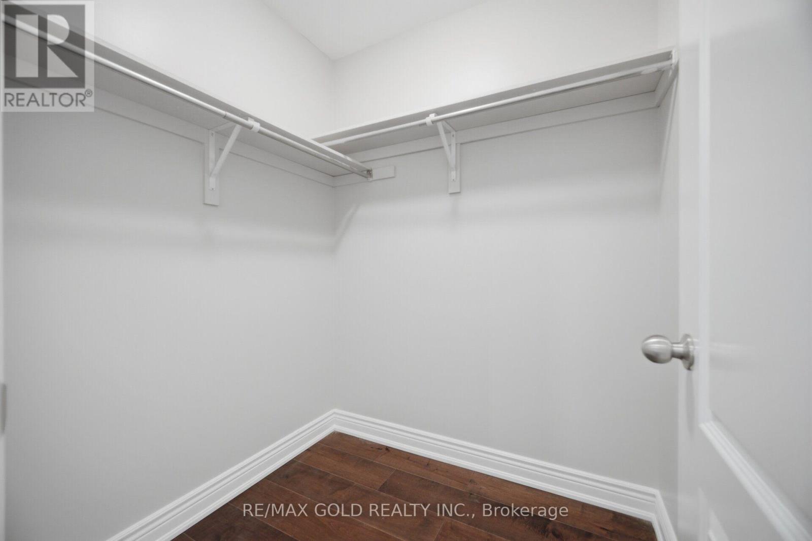 55 Loftsmoor Drive Property Photo 33