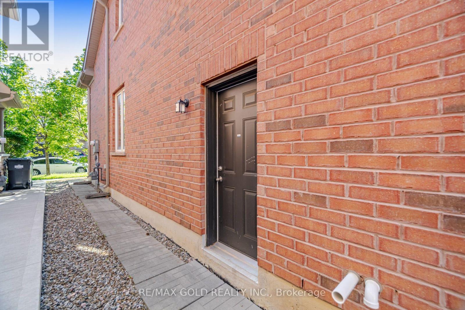 55 Loftsmoor Drive Property Photo 45