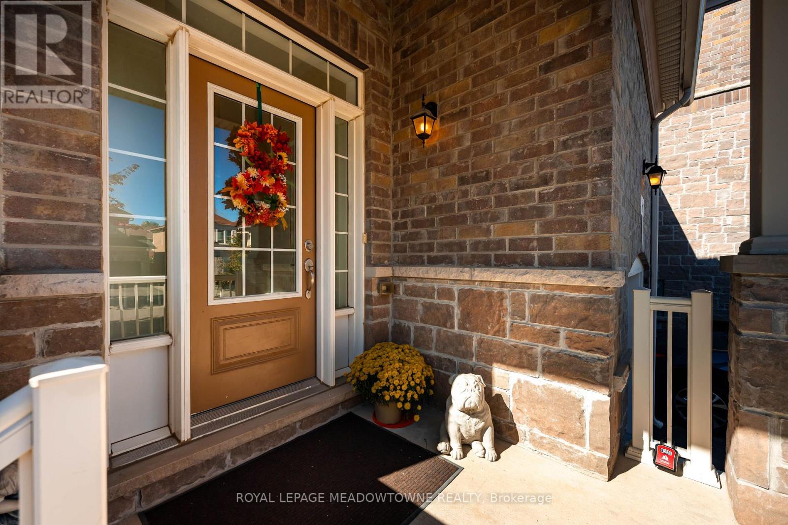 16 Ridgegate Crescent Property Photo 7