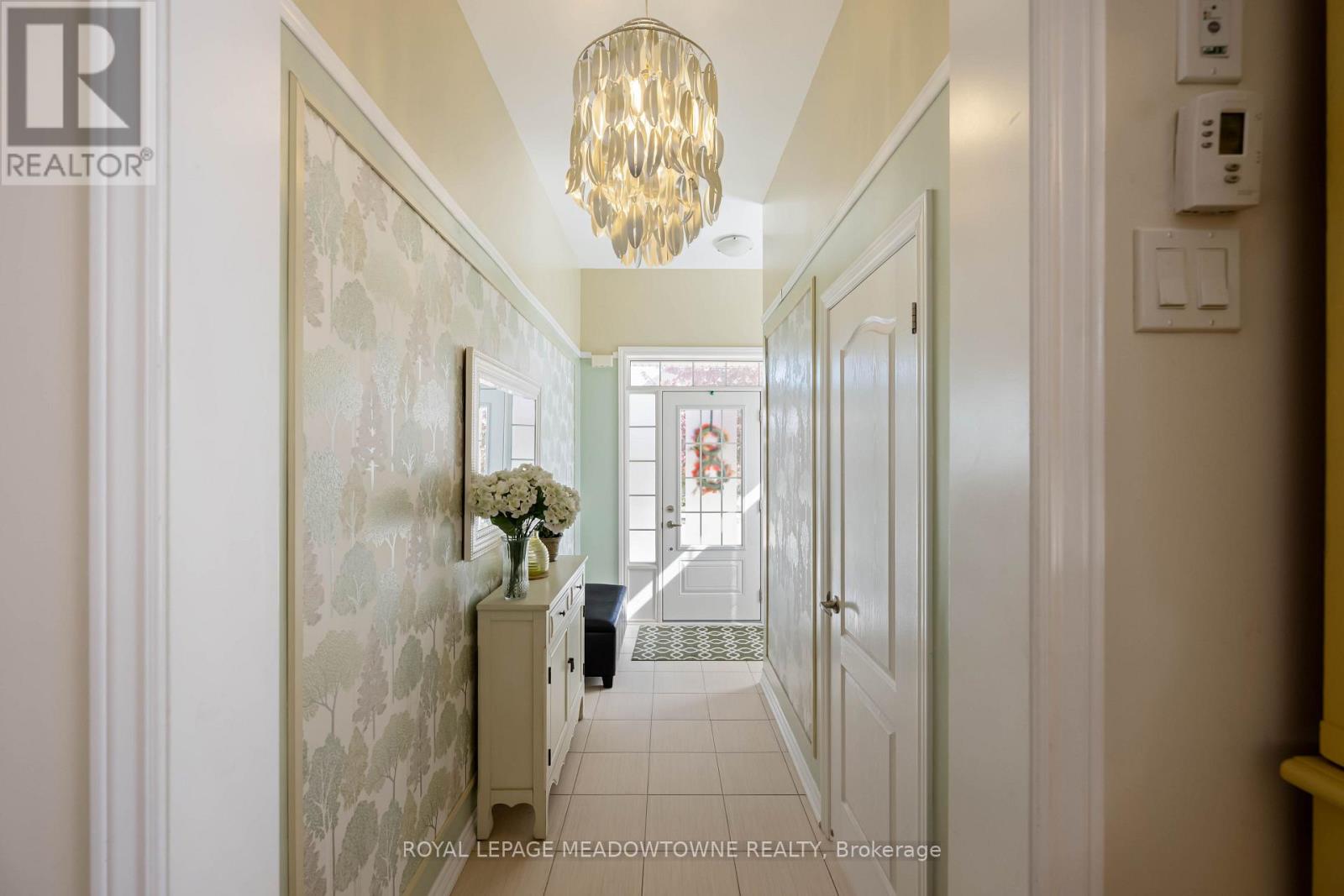 16 Ridgegate Crescent Property Photo 12