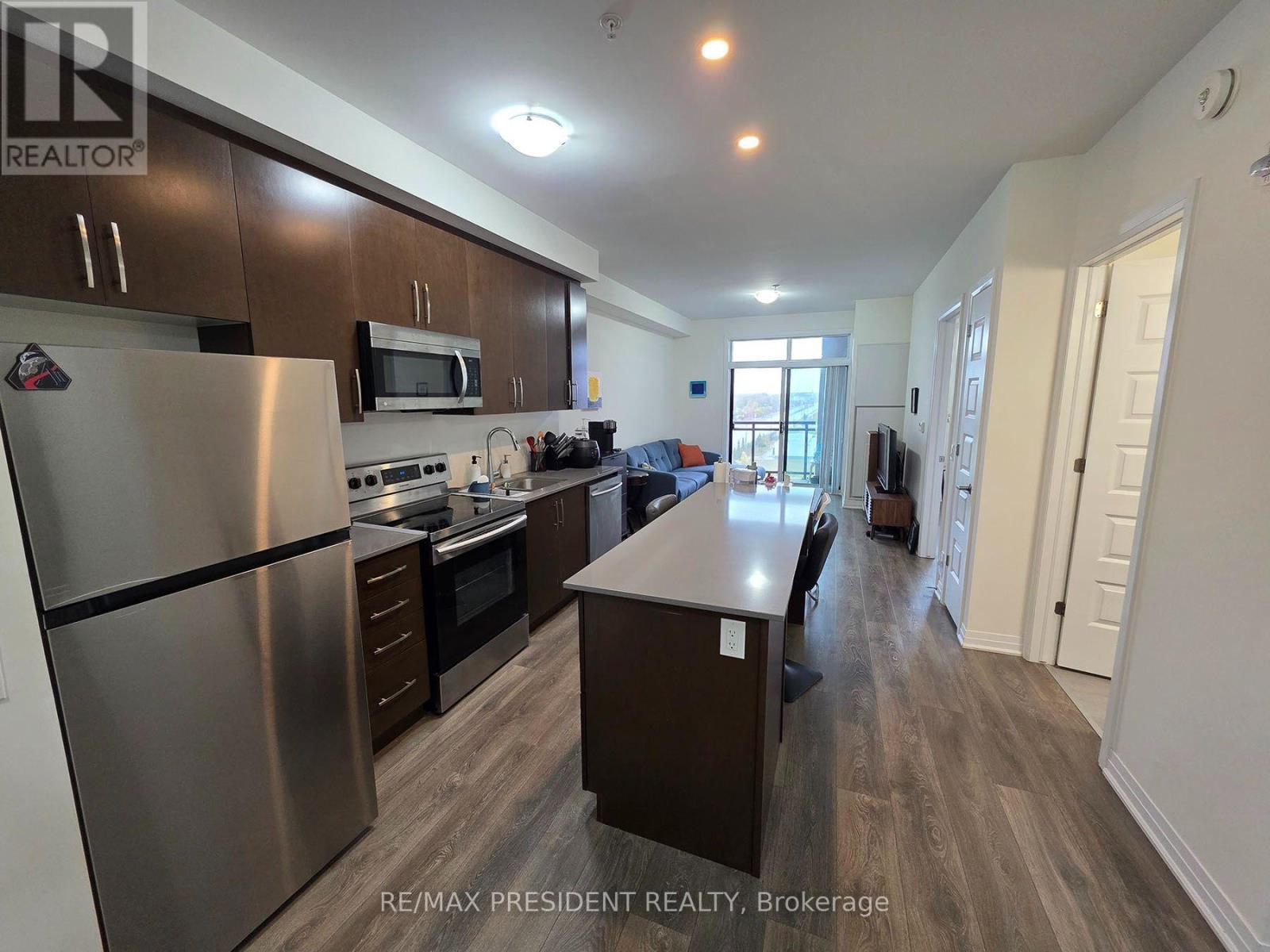 521 - 1105 Leger Way Property Photo 2