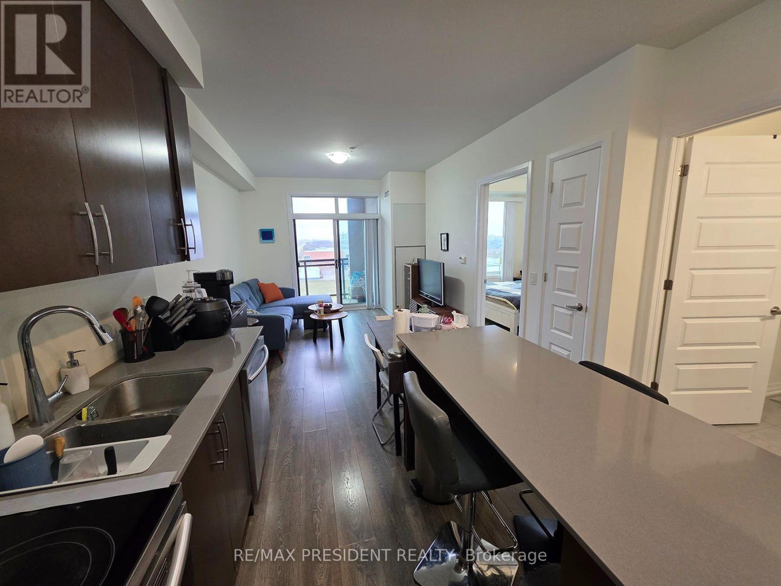 521 - 1105 Leger Way Property Photo 6