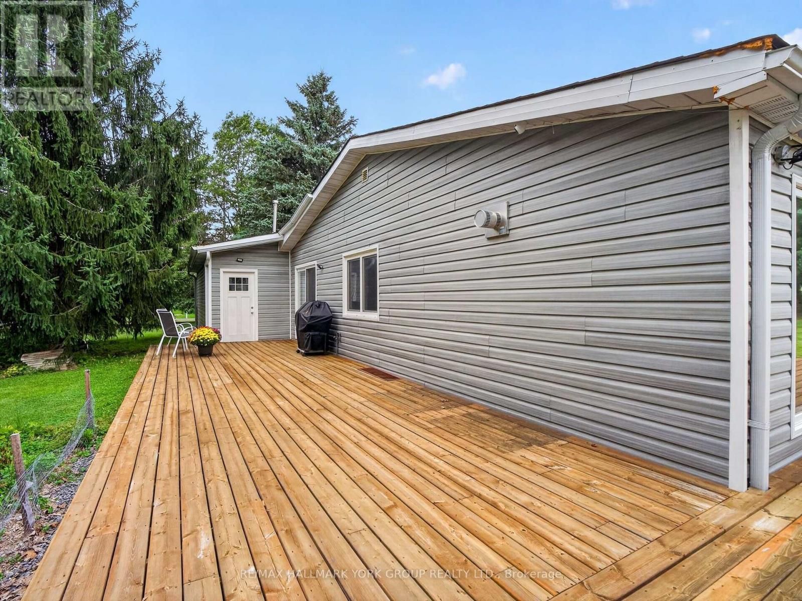 21 Birchview Drive Property Photo 25
