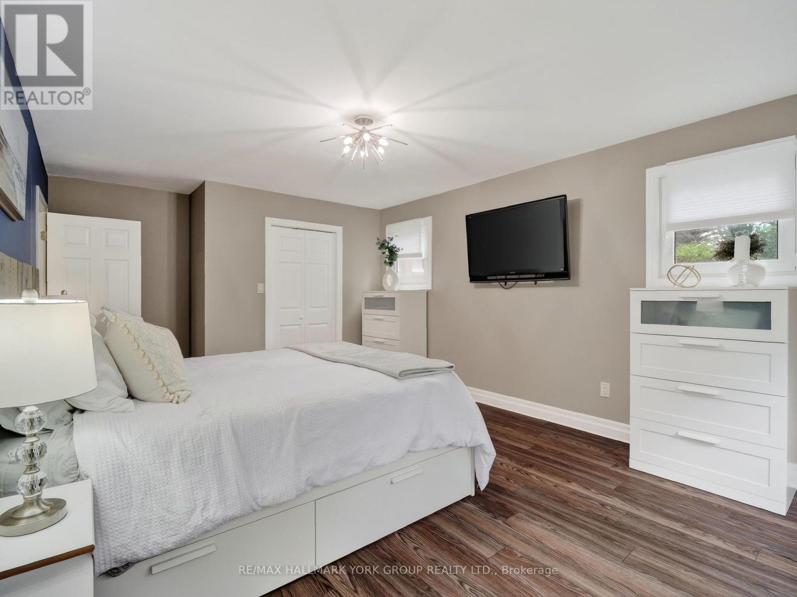21 Birchview Drive Property Photo 33