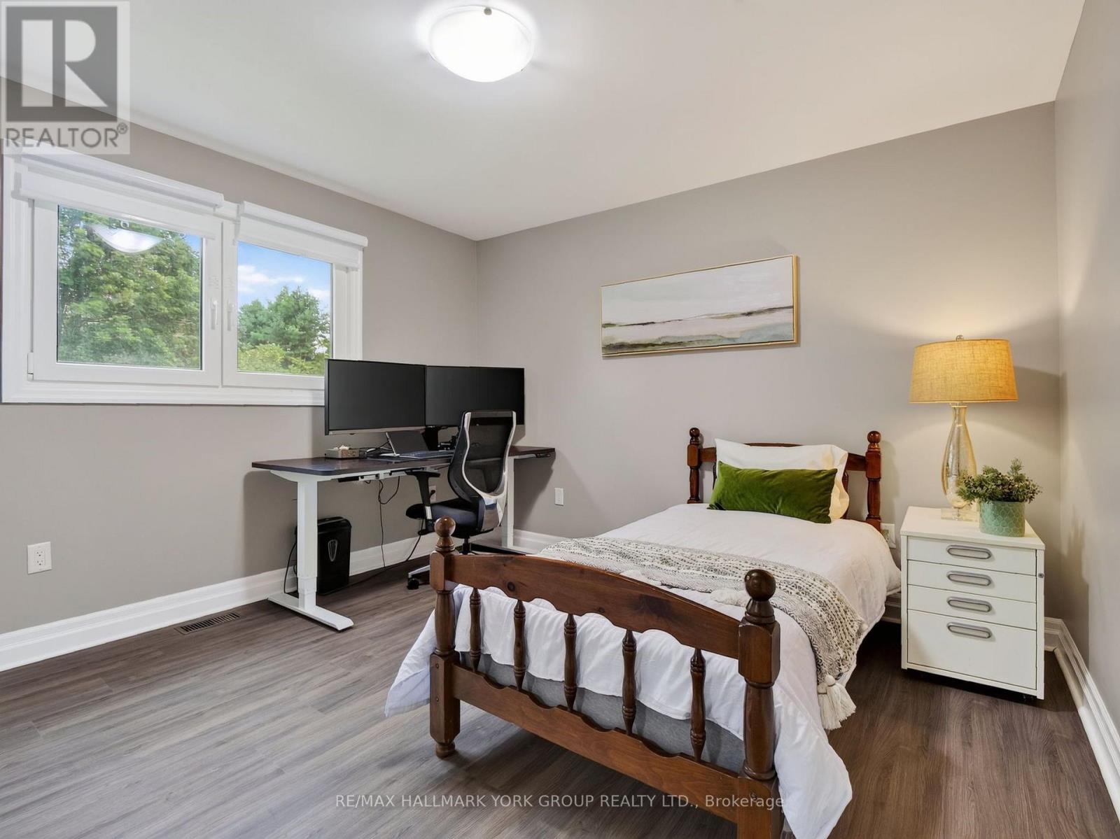 21 Birchview Drive Property Photo 38