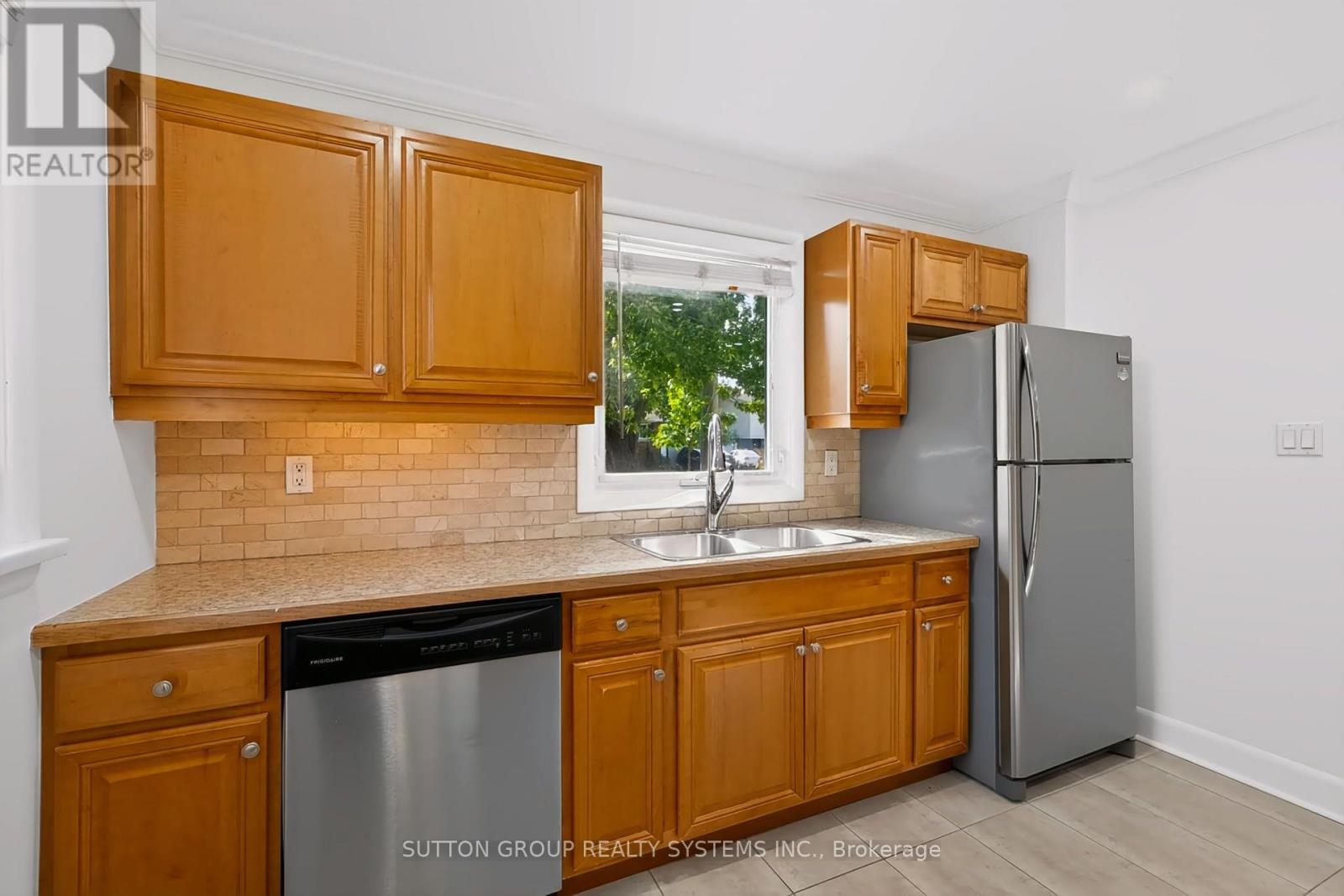 94 Harold Street Property Photo 7