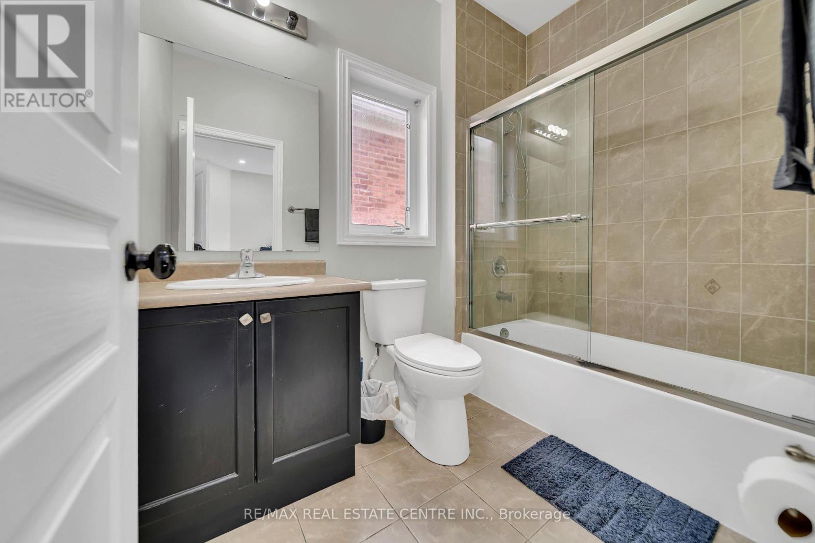 10 Vidal Road Property Photo 33