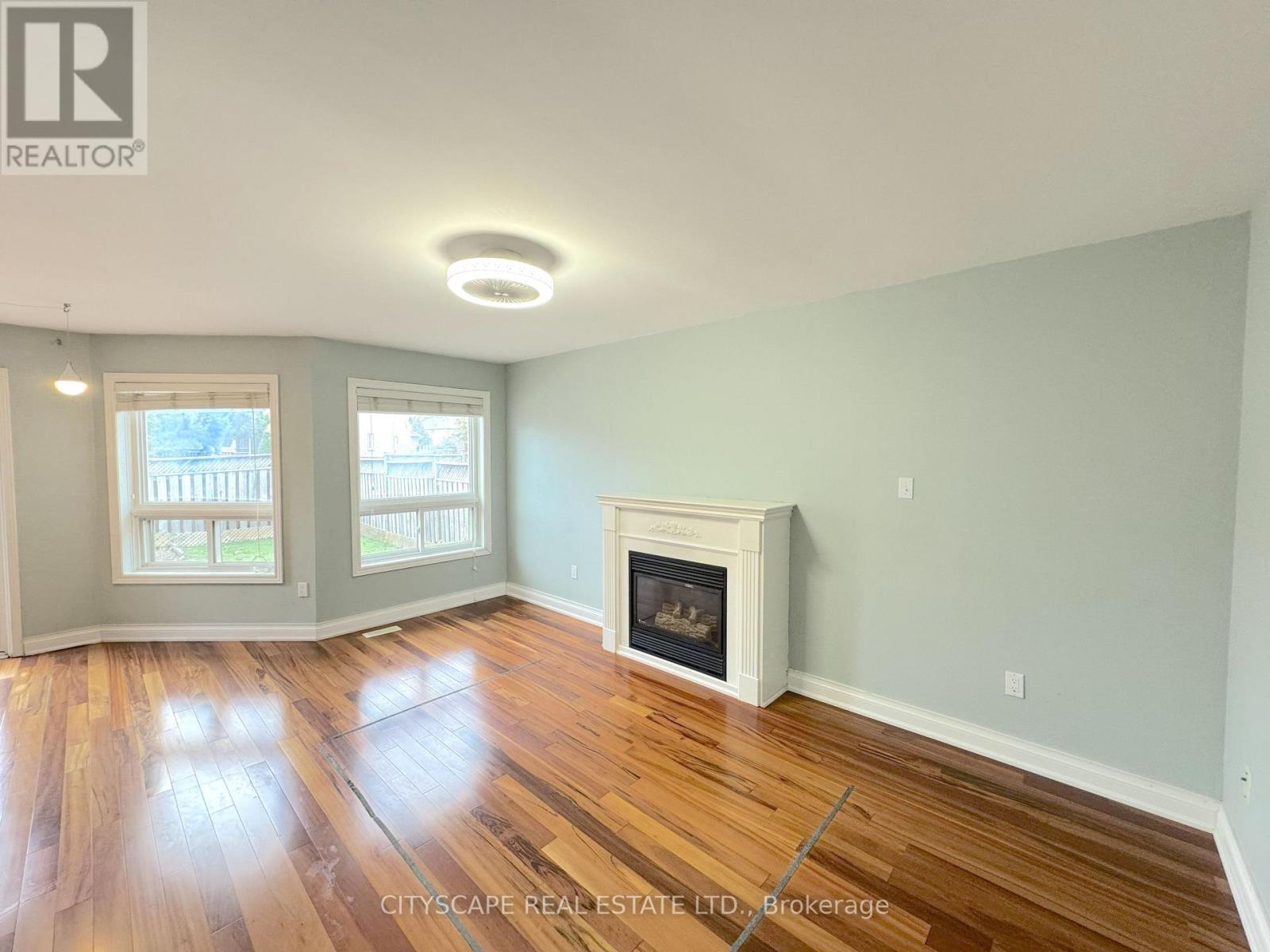 8 Safari Court Property Photo 17