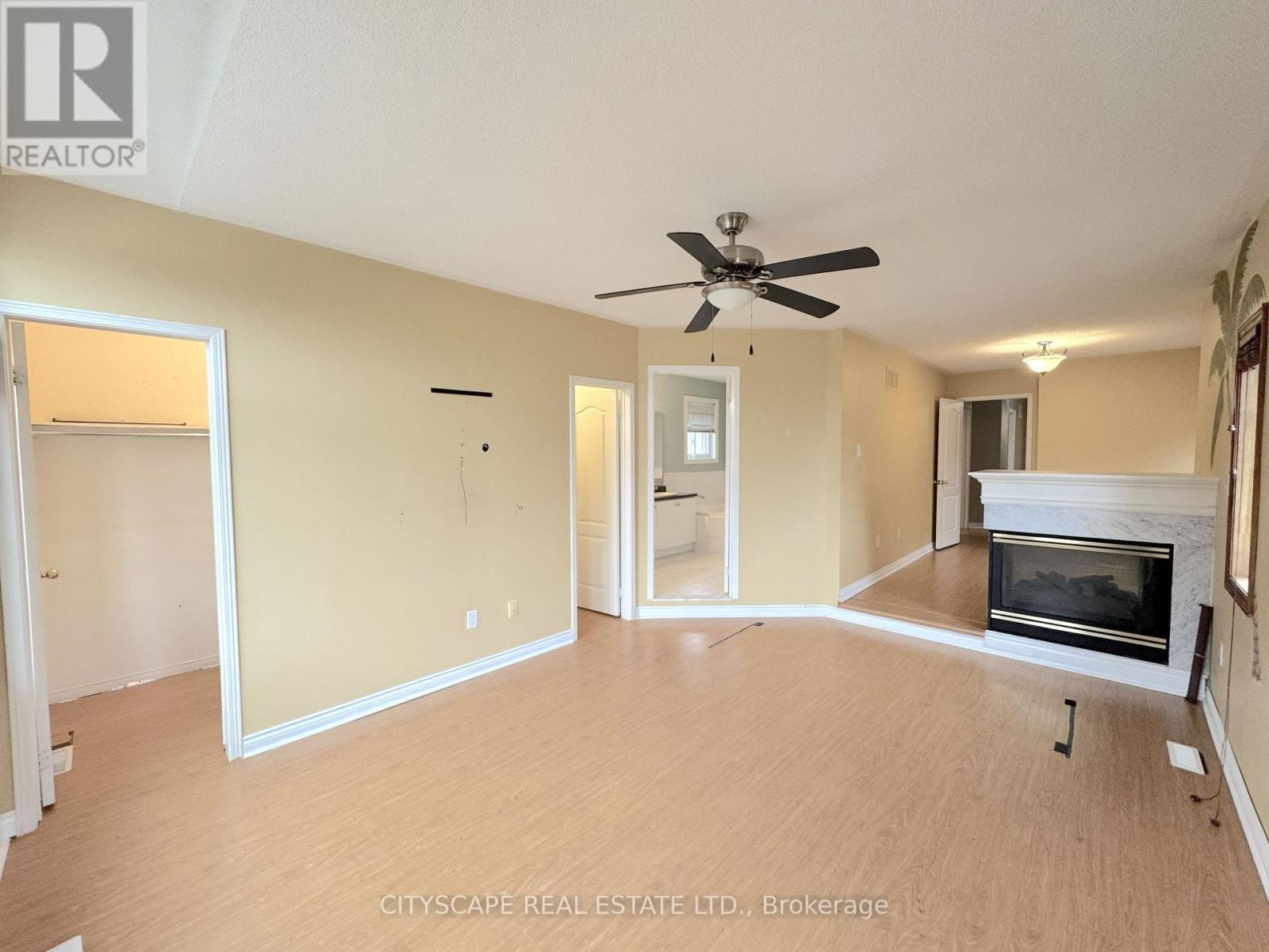 8 Safari Court Property Photo 22