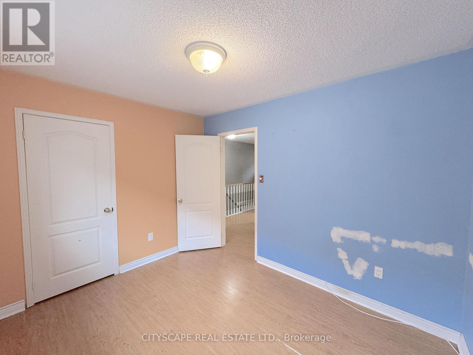 8 Safari Court Property Photo 27