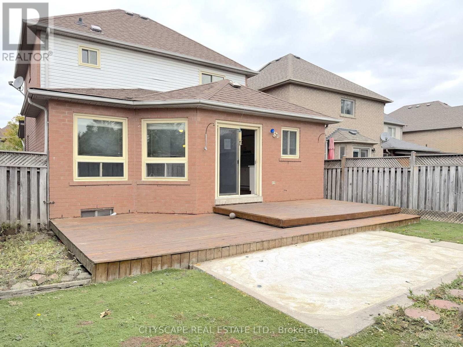 8 Safari Court Property Photo 46