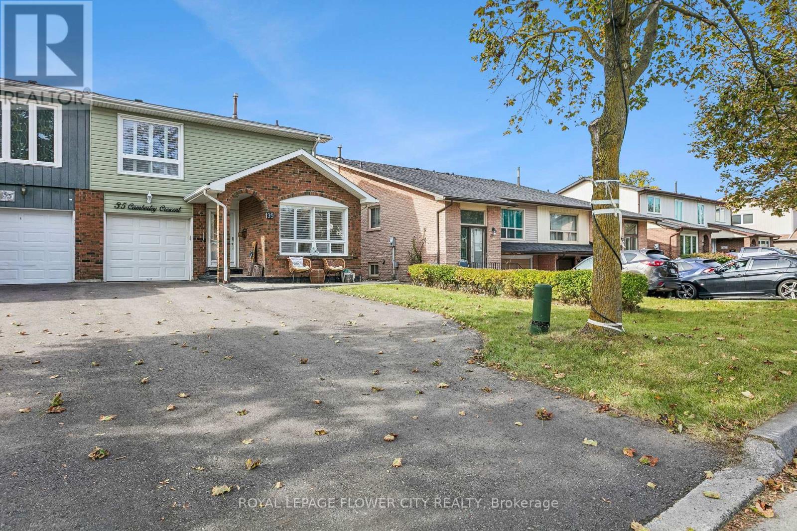 35 Camberley Crescent Property Photo 44